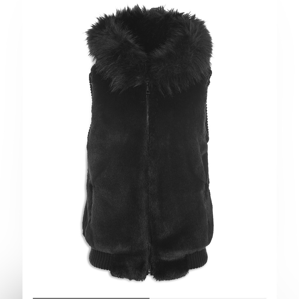 Jocelyn new with tags faux fur sleeveless vest